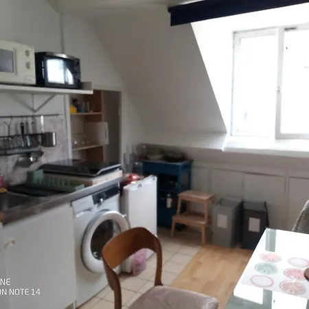 Gare Du Nord 2 Et Sejour Avec Lit Apartment Paris